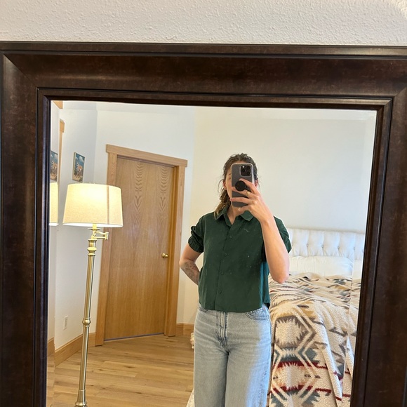 Zara Dark Green Cropped Button-Up Blouse - Picture 4 of 4